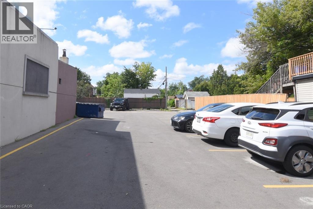 Additional content - 942-946 Barton Street E, Hamilton, ON