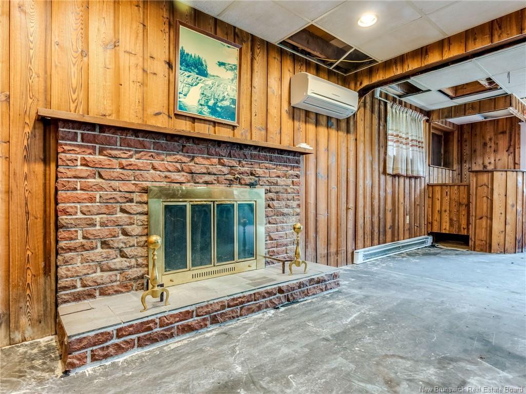6 Charles, Rothesay, NB