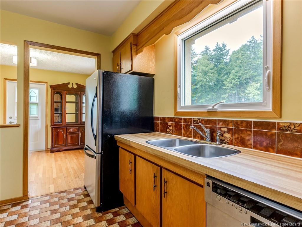 6 Charles, Rothesay, NB