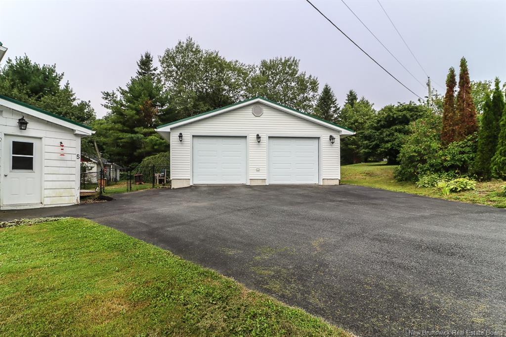 5 Mcgraw Rd, Bains Corner, NB