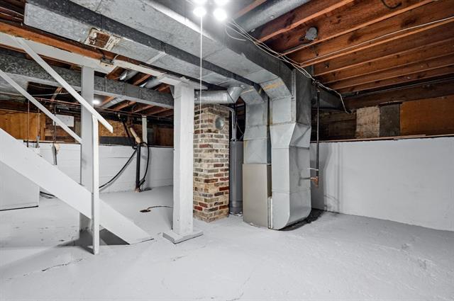 42 Curtis St, Winnipeg, MB