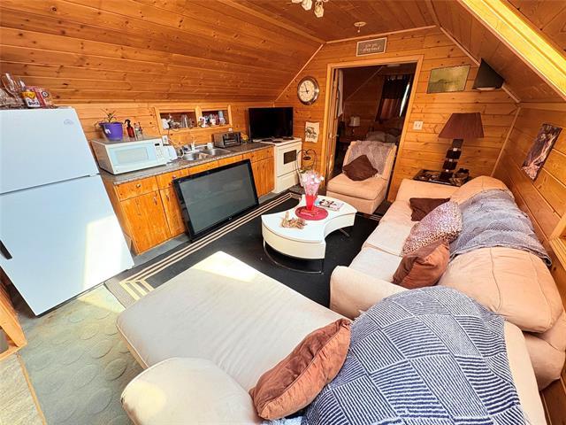 41 North Dr, Grand Marais, MB