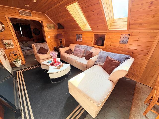 41 North Dr, Grand Marais, MB