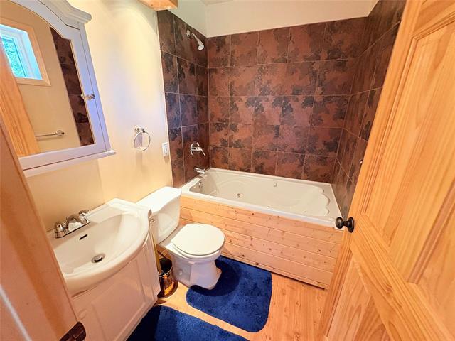 90 Shoreline Dr, Alexander, MB