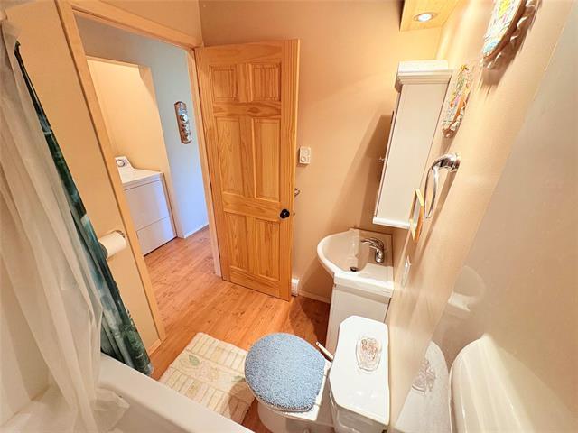 90 Shoreline Dr, Alexander, MB