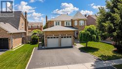 17 EATON STREET Halton Hills, ON L7G 5L4