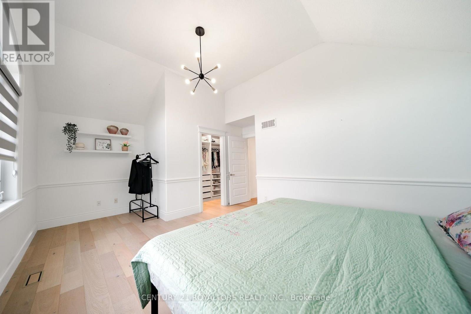 444 Thomas Slee Drive, Kitchener, ON
