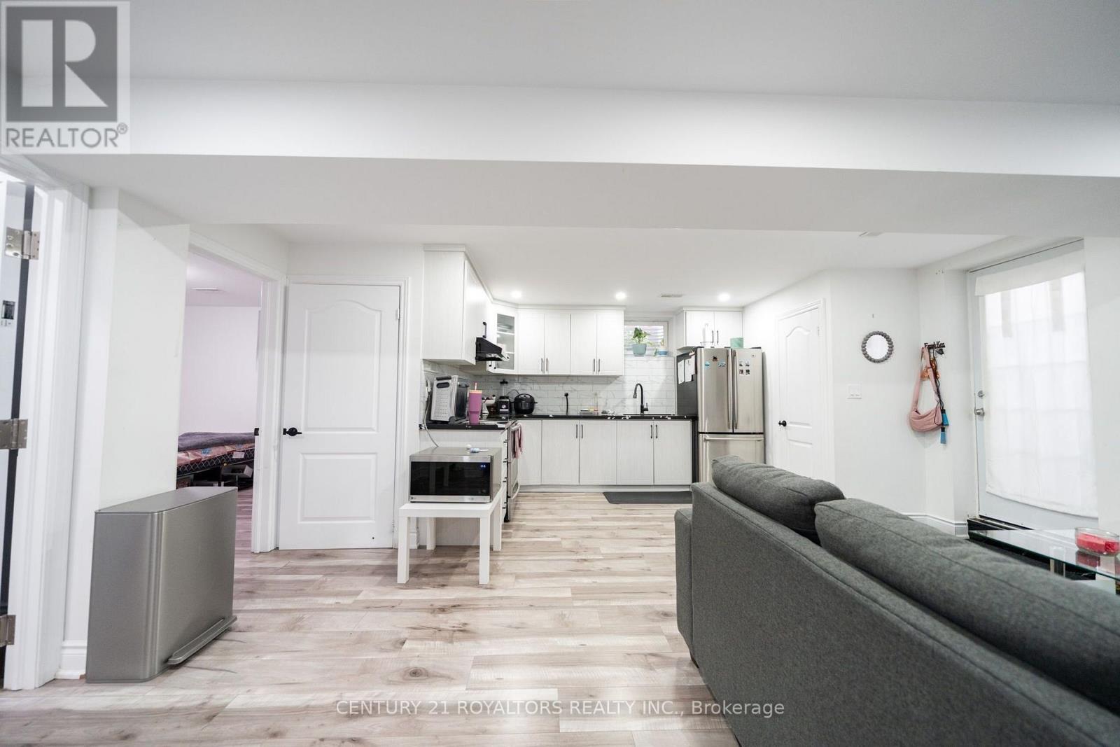 444 Thomas Slee Drive, Kitchener, ON