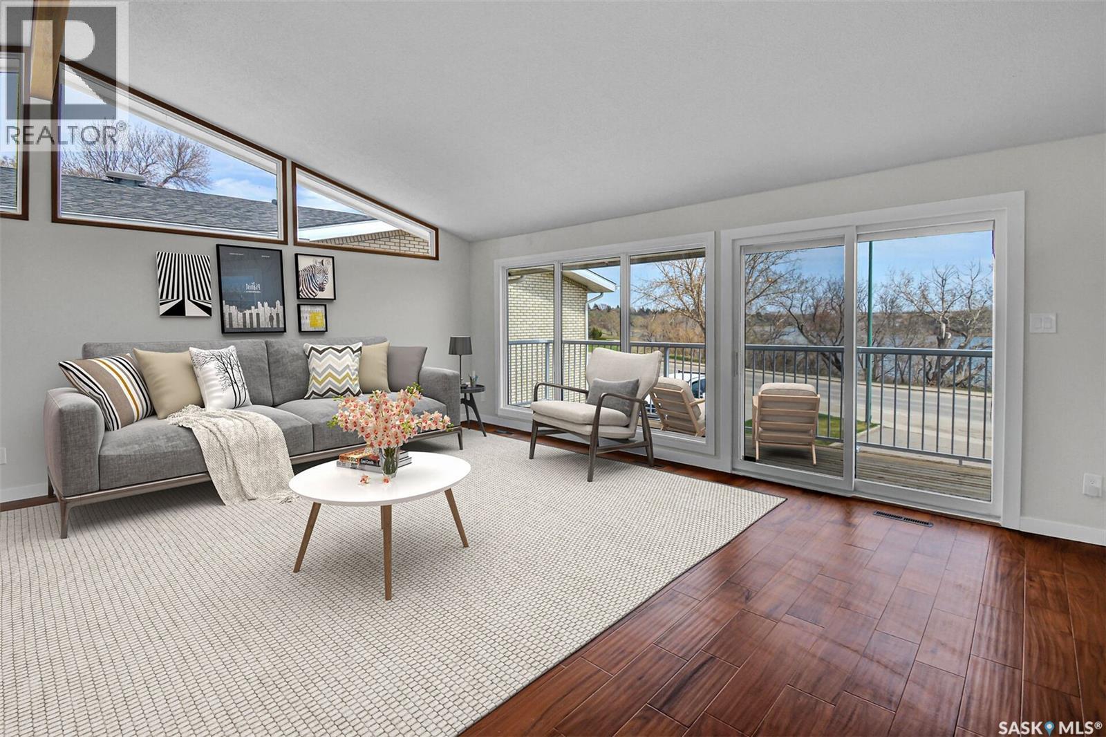 2113 Spadina Crescent E, Saskatoon, SK