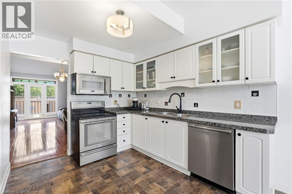 96 Greentrail Drive Unit# 43, Hamilton, ON