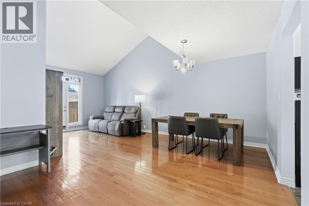 96 Greentrail Drive Unit# 43, Hamilton, ON