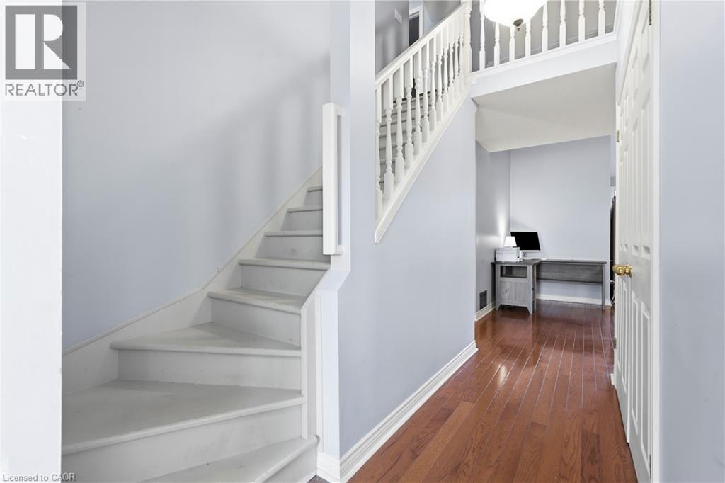 96 Greentrail Drive Unit# 43, Hamilton, ON
