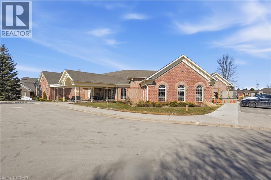 96 Greentrail Drive Unit# 43, Hamilton, ON