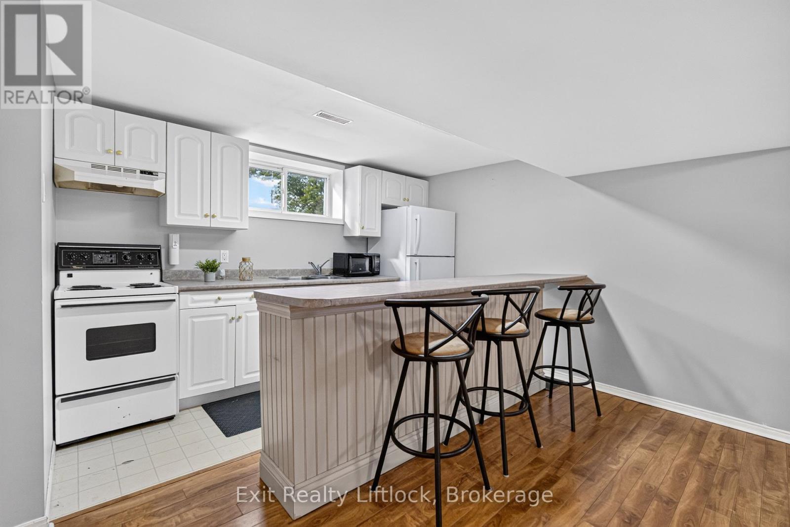 2289 Base Line Road, Otonabee-South Monaghan, ON