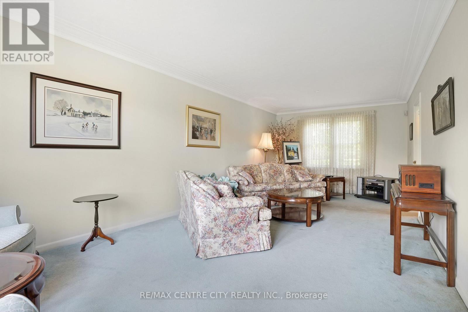 272 Sheldon Avenue N, Kitchener, ON