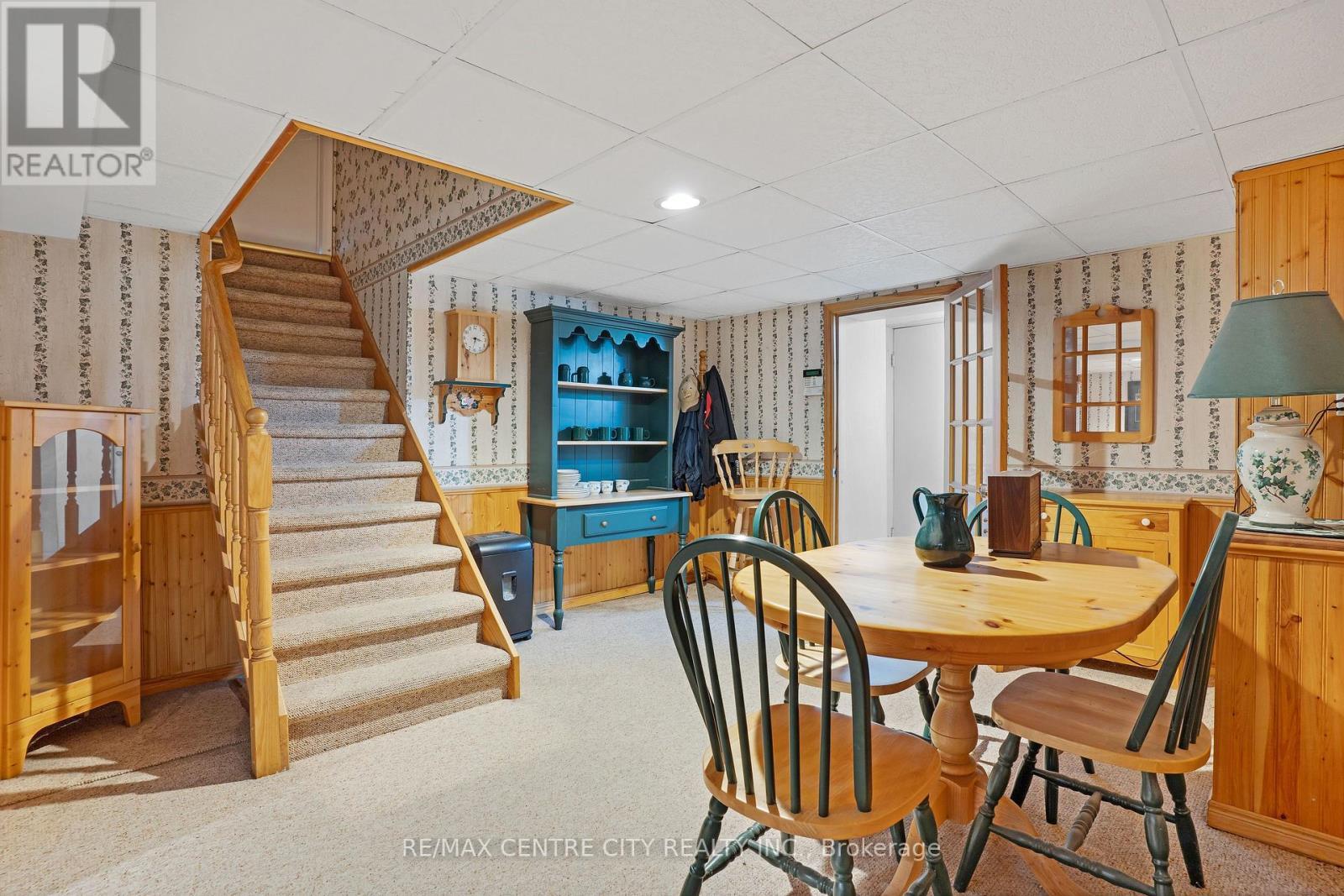 272 Sheldon Avenue N, Kitchener, ON