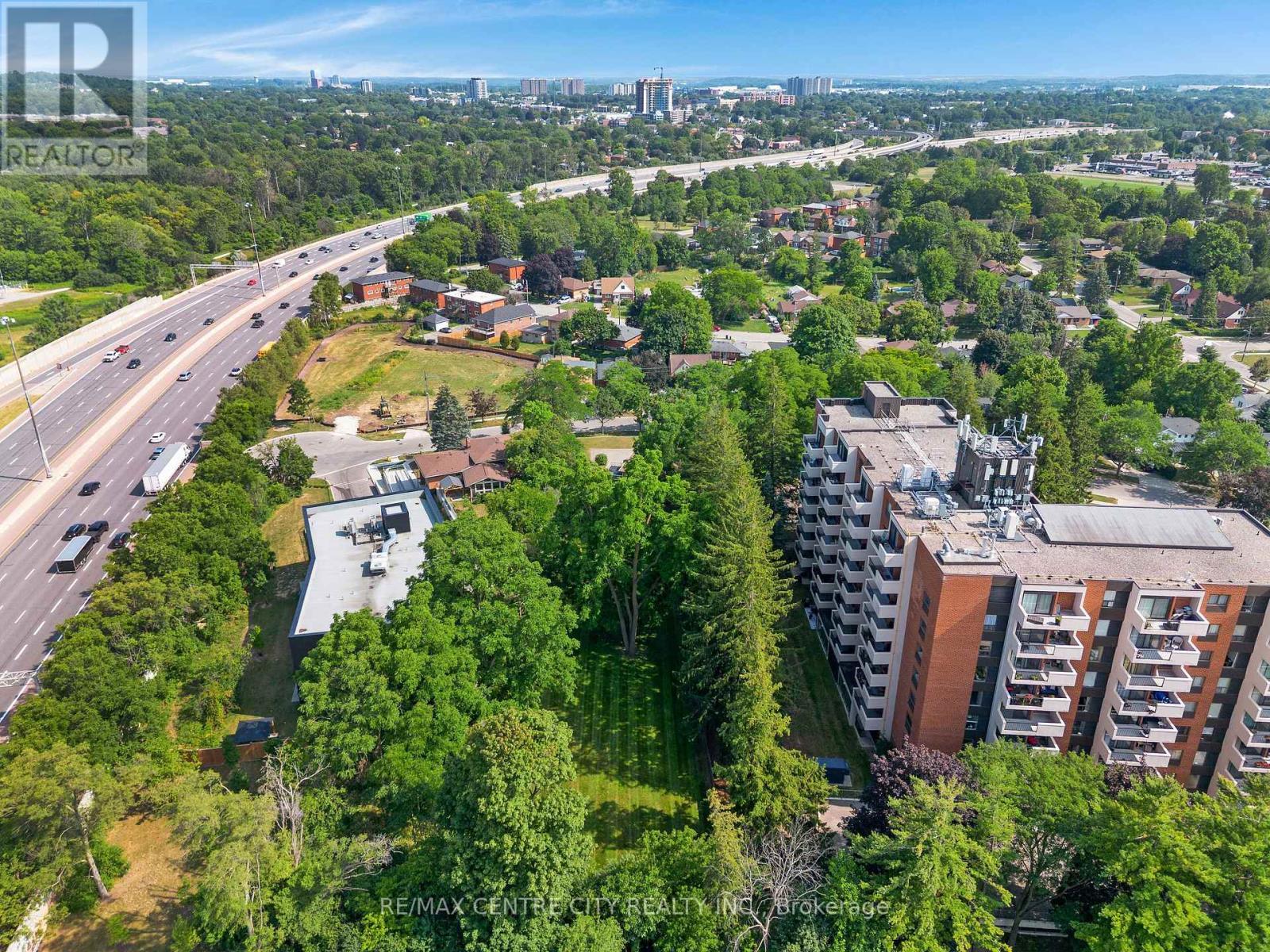 272 Sheldon Avenue N, Kitchener, ON
