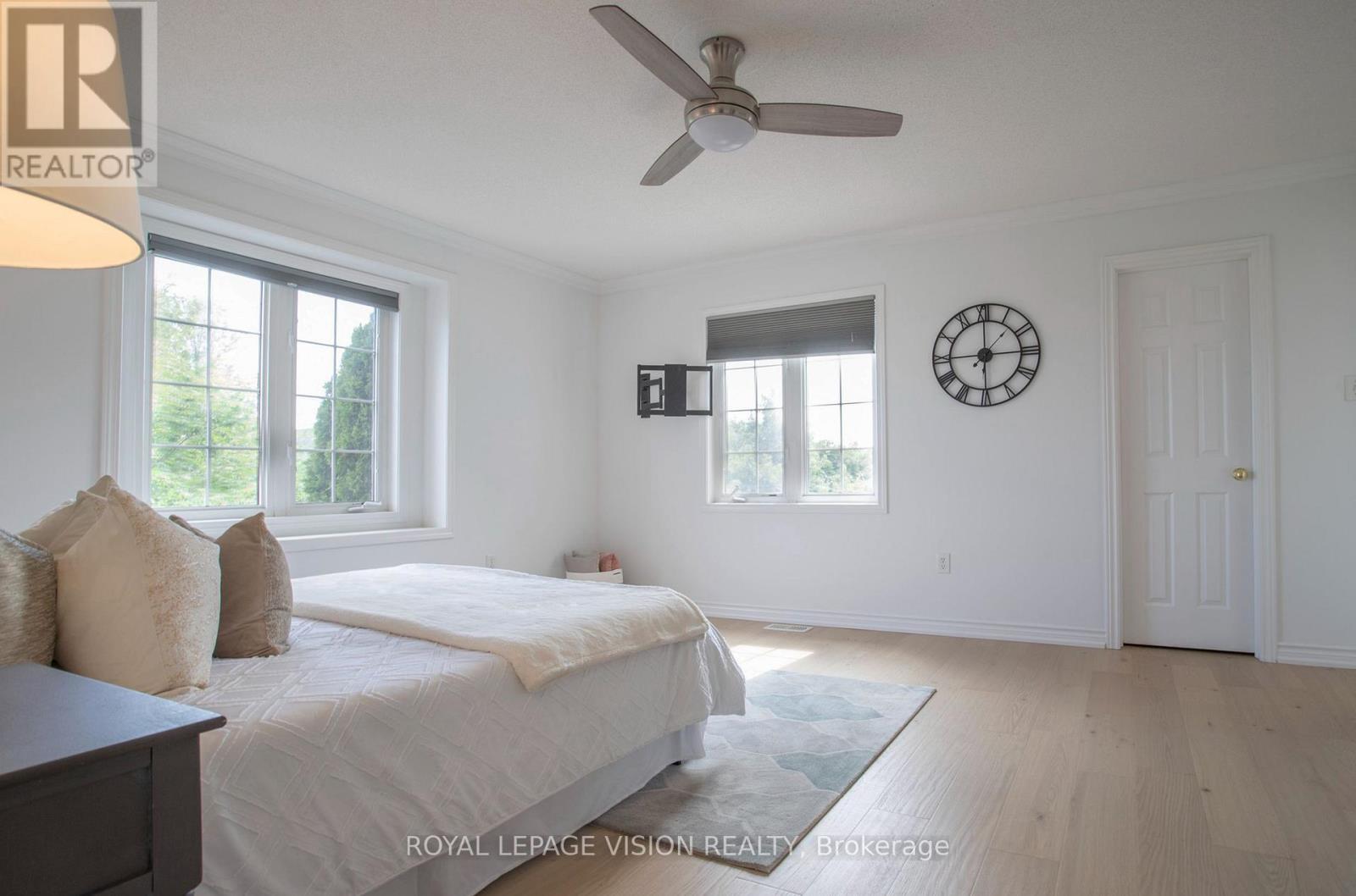 2 Laprade Square, Clarington, ON