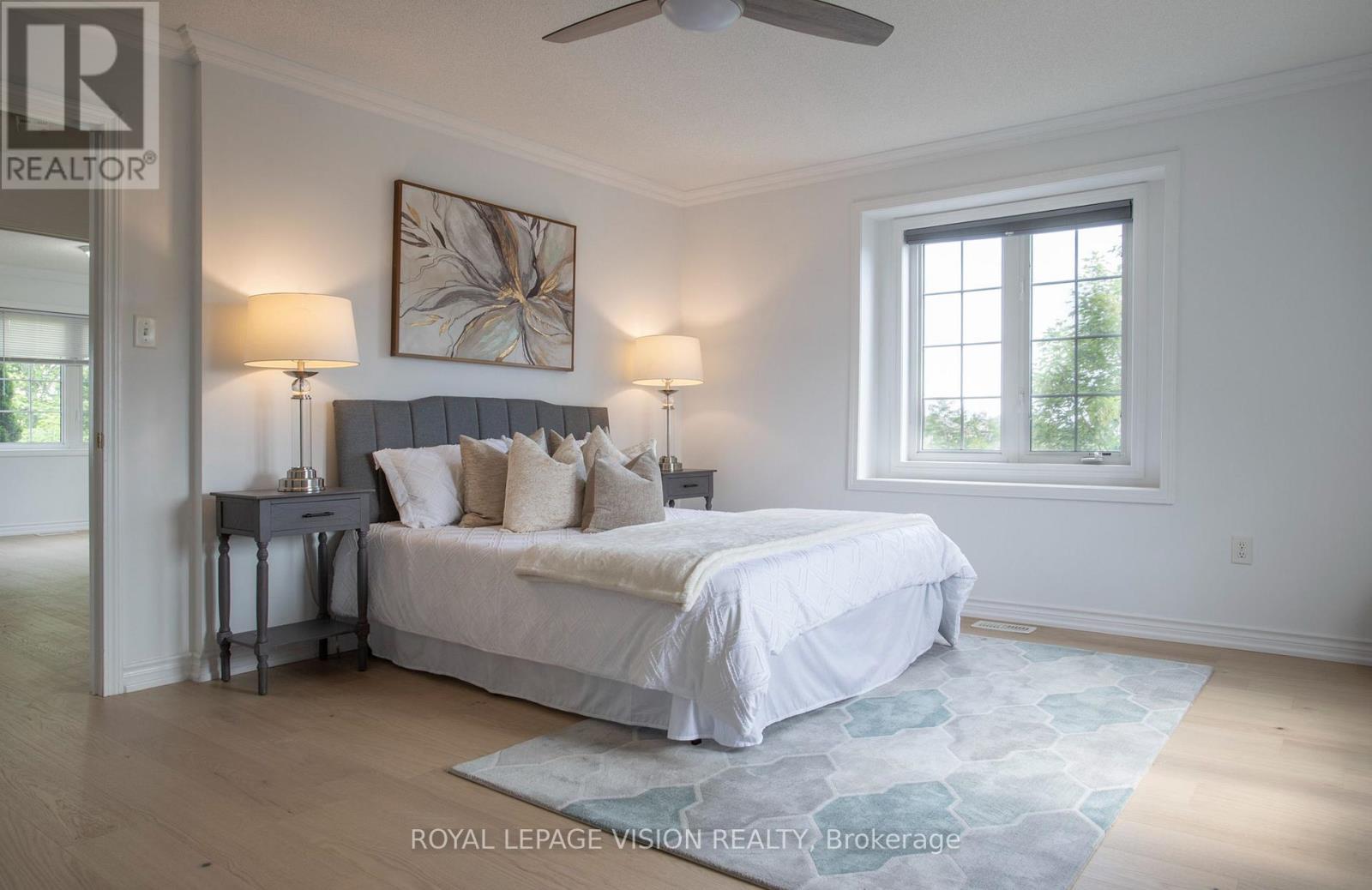 2 Laprade Square, Clarington, ON