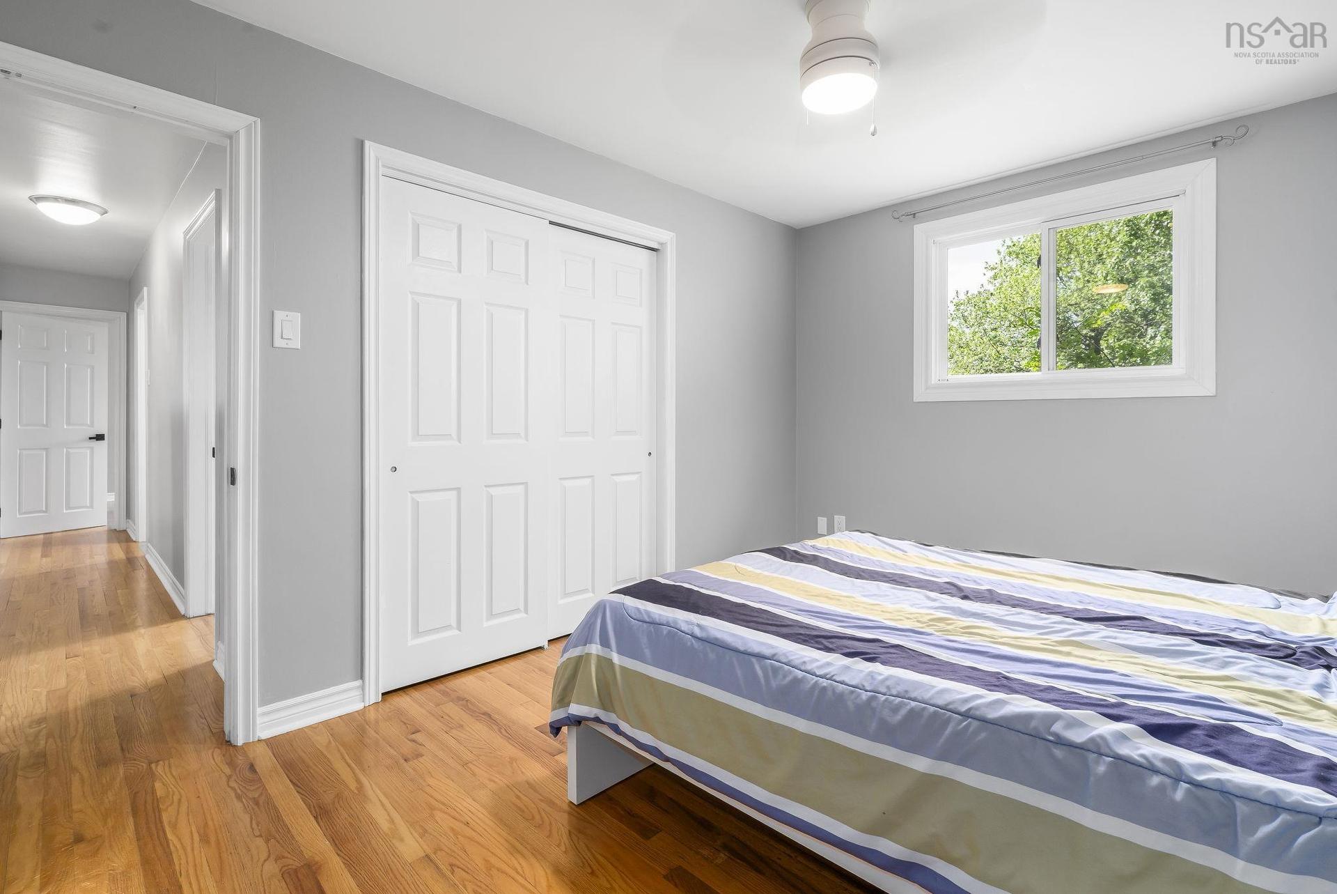 25 Dumbarton Avenue, Dartmouth, NS