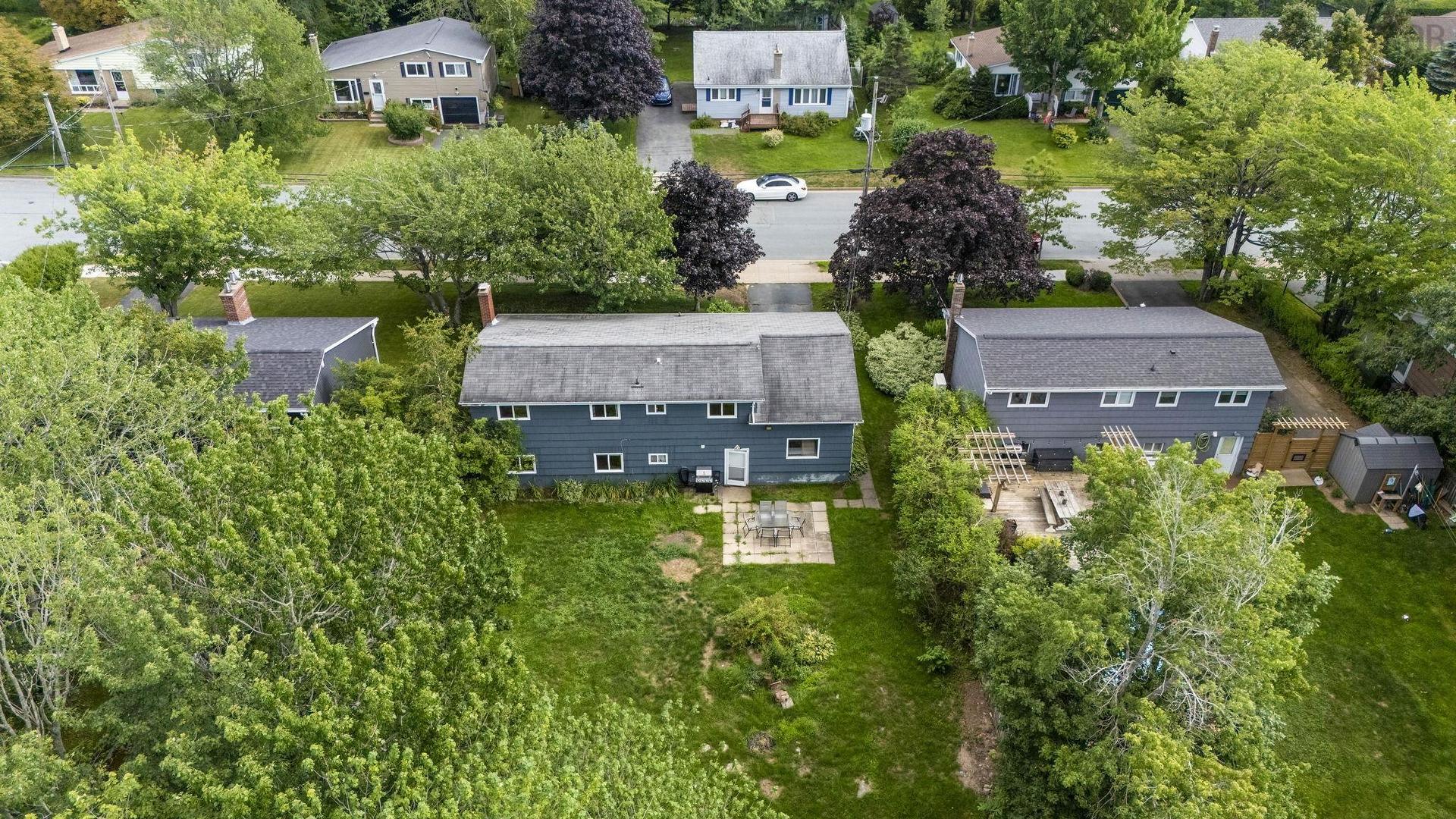 25 Dumbarton Avenue, Dartmouth, NS