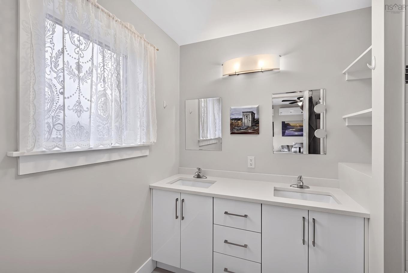 185 Titanium Crescent, Halifax, NS