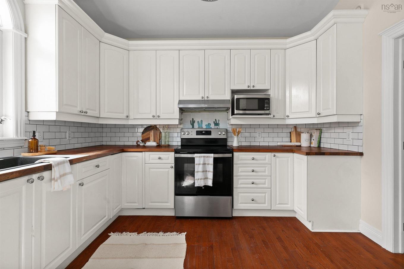 65 Stone Gate Drive, Halifax, NS