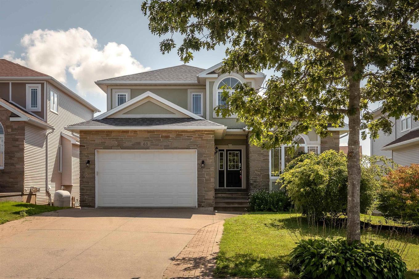 65 Stone Gate Drive, Halifax, NS