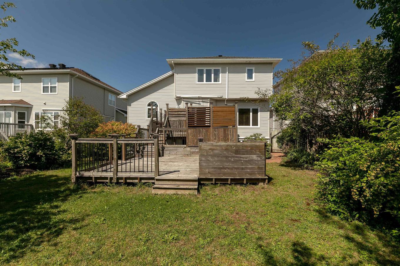 65 Stone Gate Drive, Halifax, NS