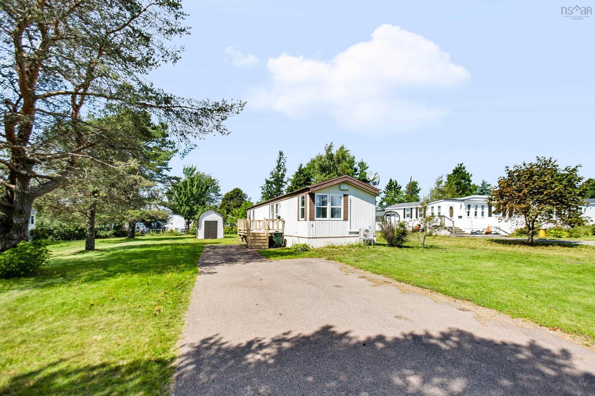 2 Costin Drive, Amherst, NS