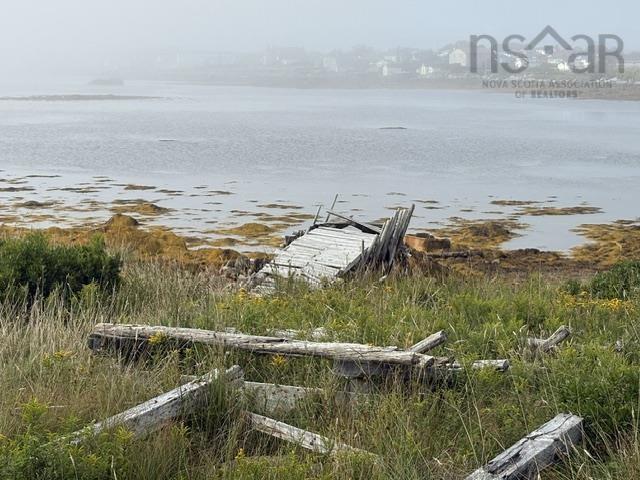 52 Cecil Street, Clark'S Harbour, NS