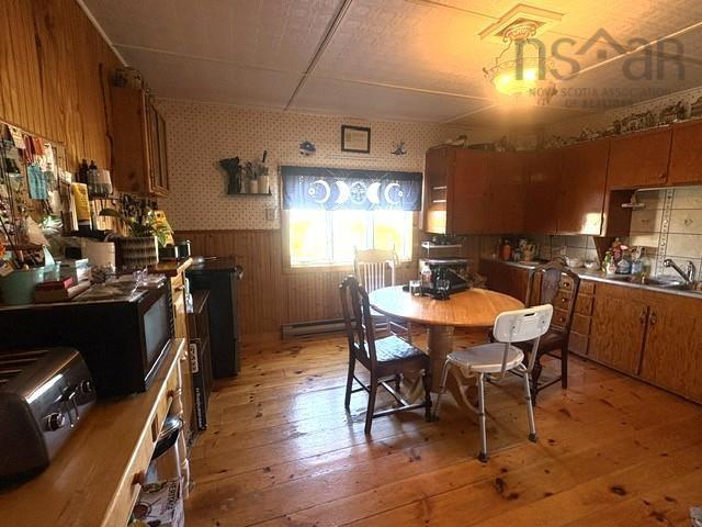 52 Cecil Street, Clark'S Harbour, NS