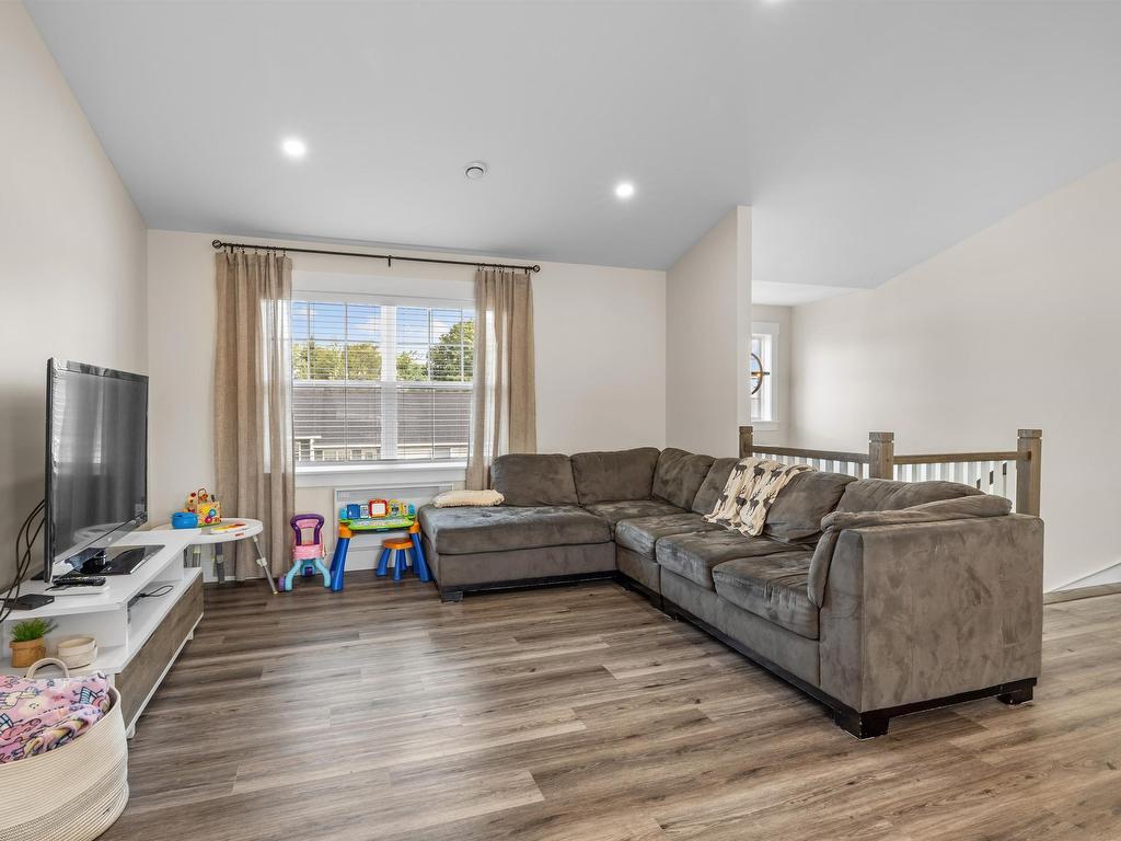 43 Stephanie Drive, Cornwall, PE