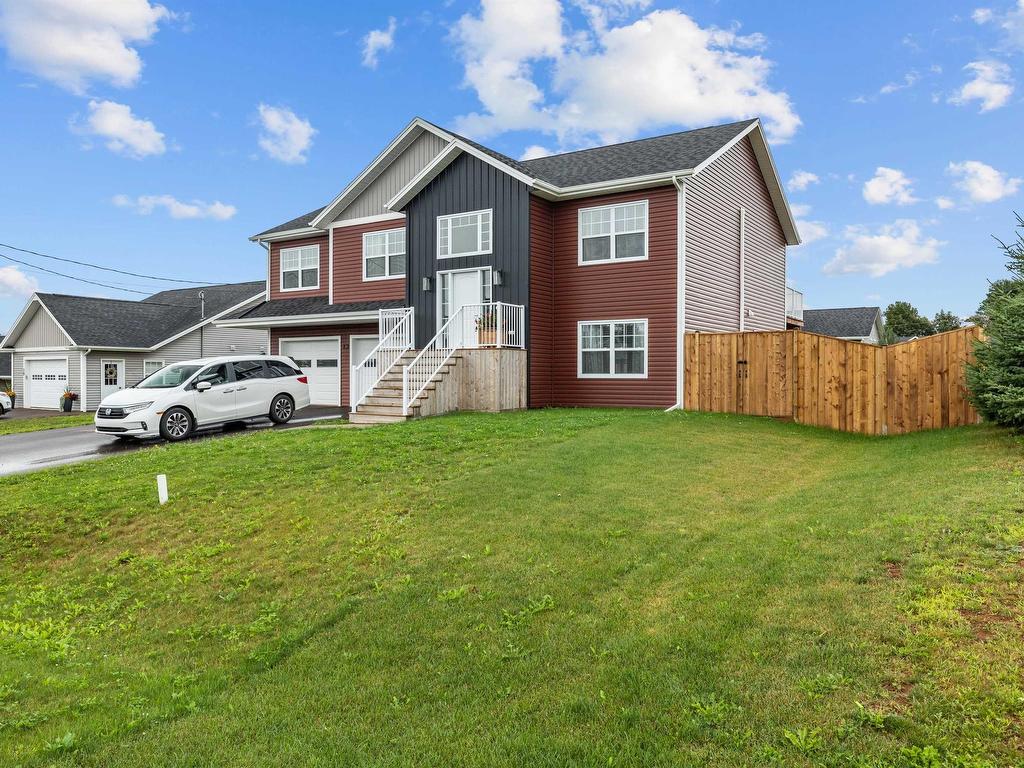 43 Stephanie Drive, Cornwall, PE