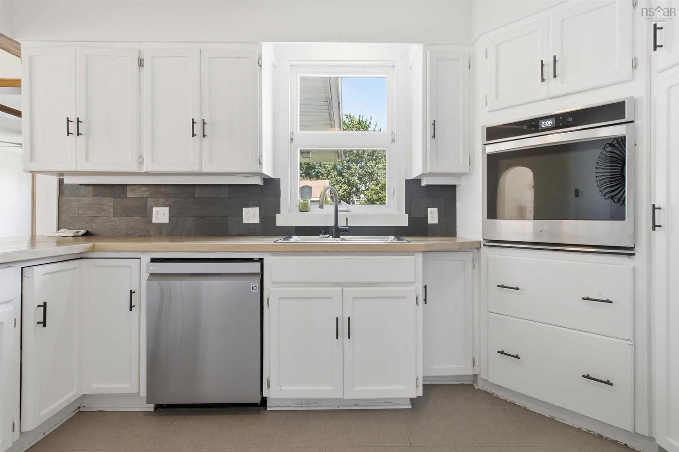 148 Victoria Road, Dartmouth, NS