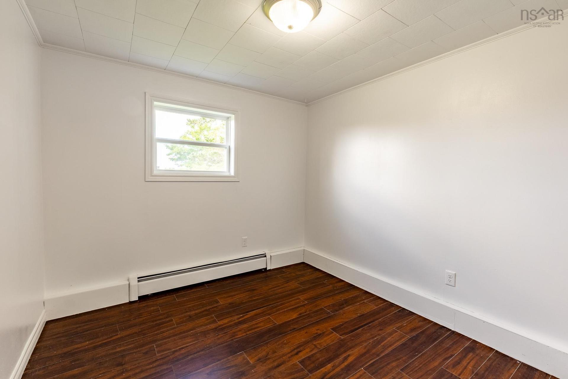 19 Spruce Lane, Hebron, NS