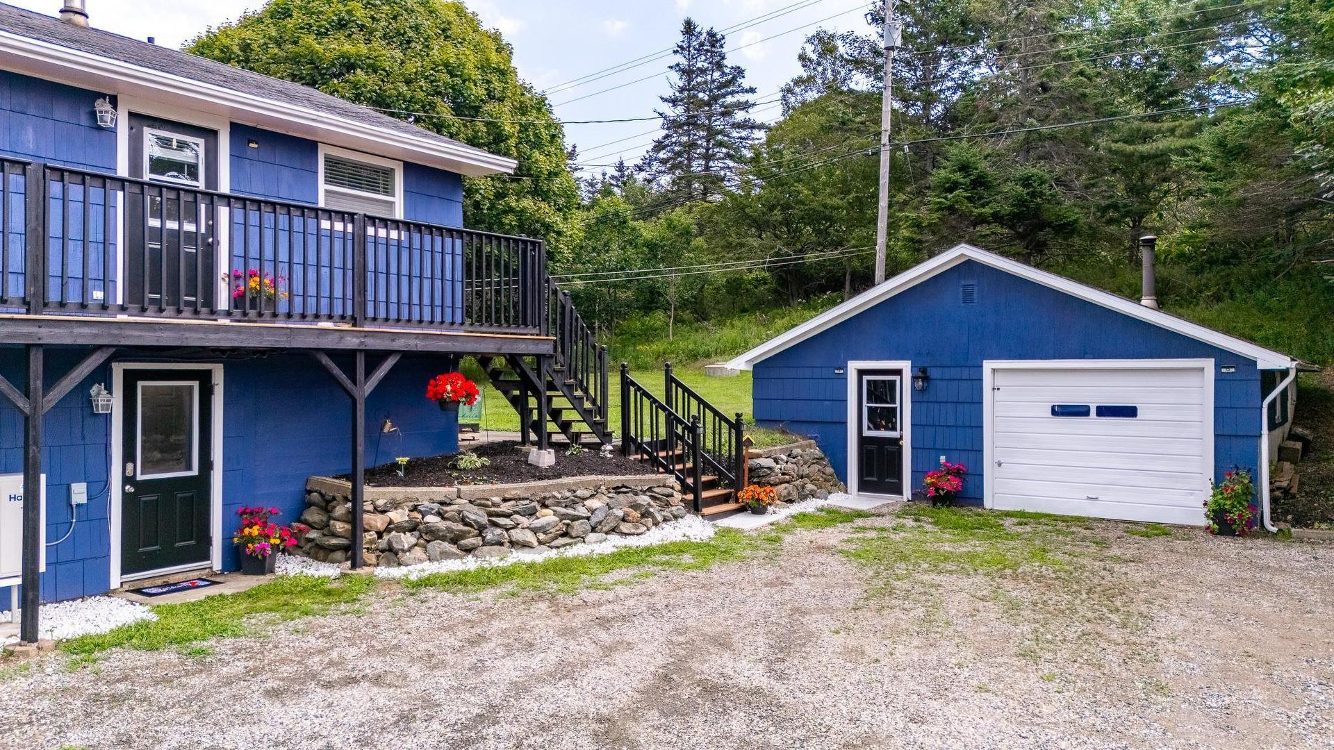 19 Spruce Lane, Hebron, NS