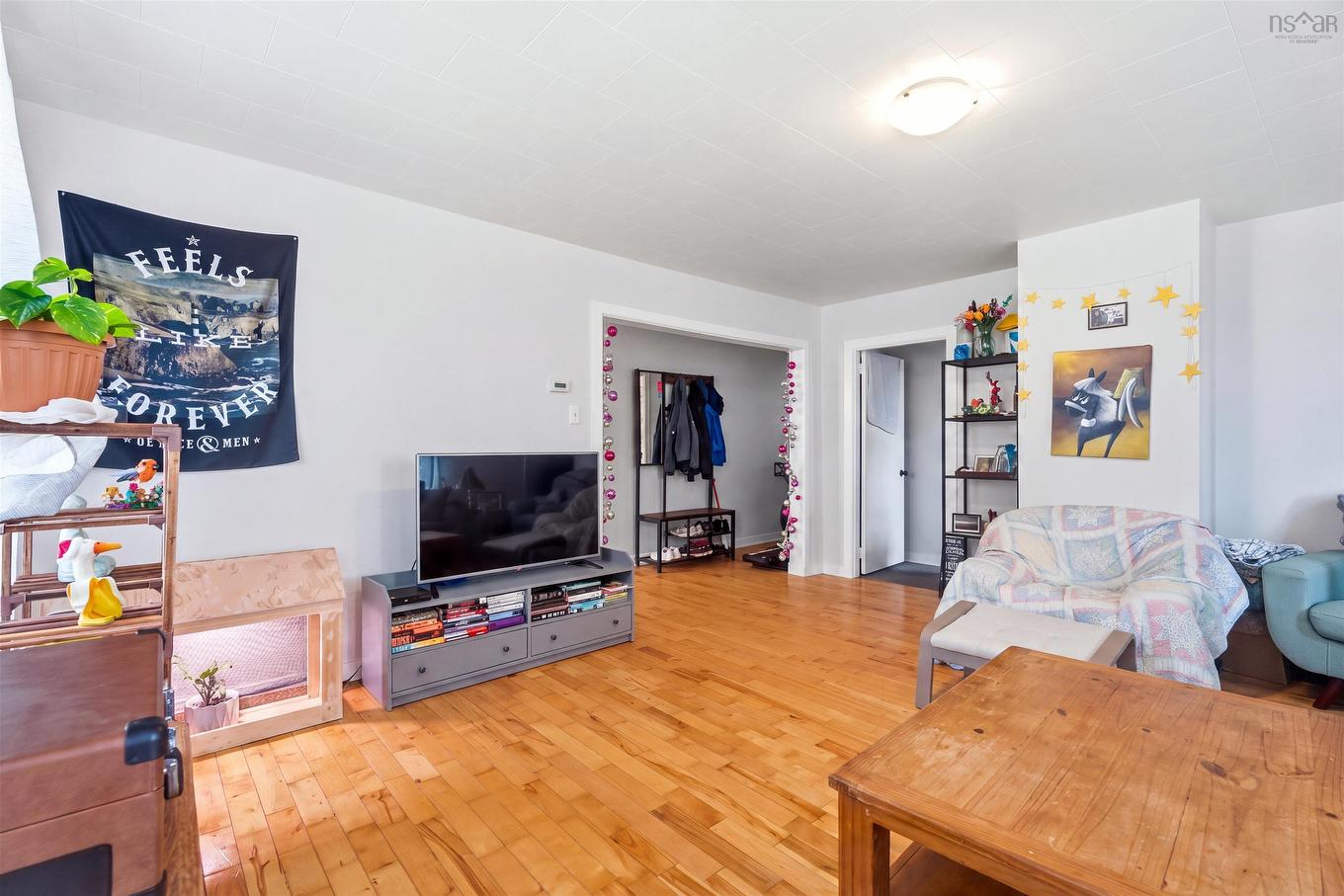 9 Cedar Street, Windsor, NS