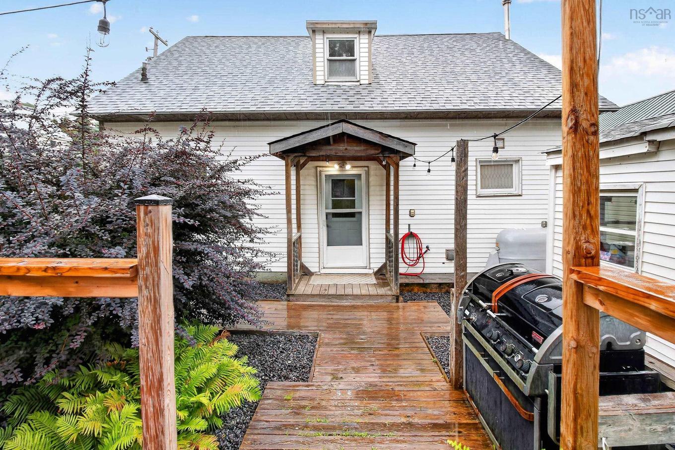 23 Twining Street, Pictou, NS