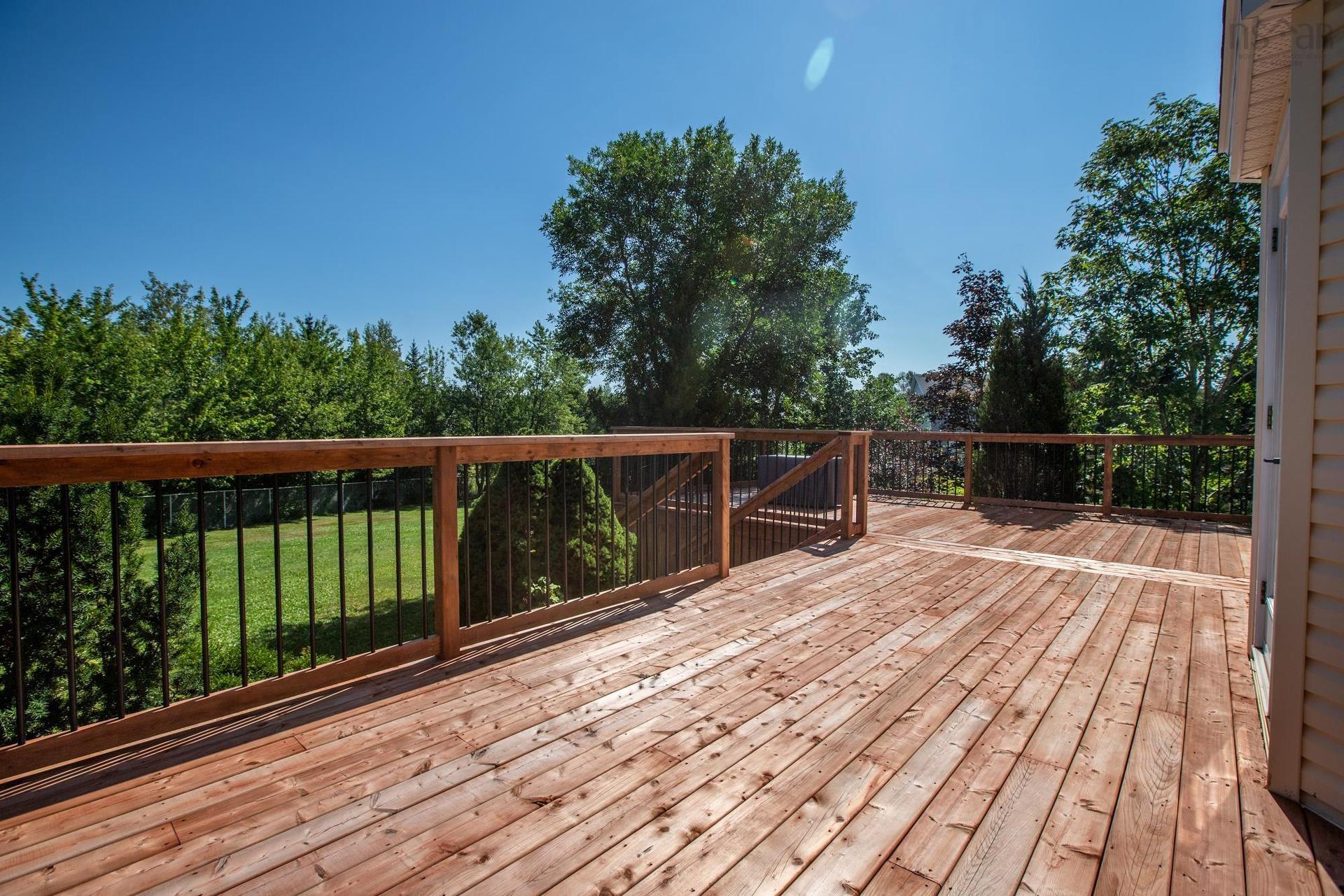 17 Evergreen Crescent, Lantz, NS