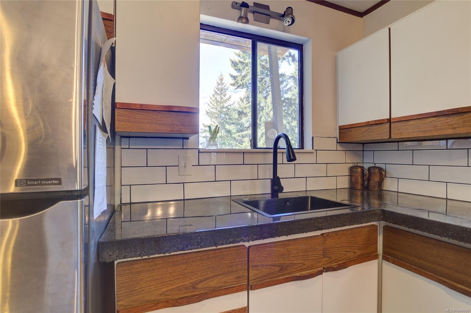 10545 Cypress Rd, Youbou, BC