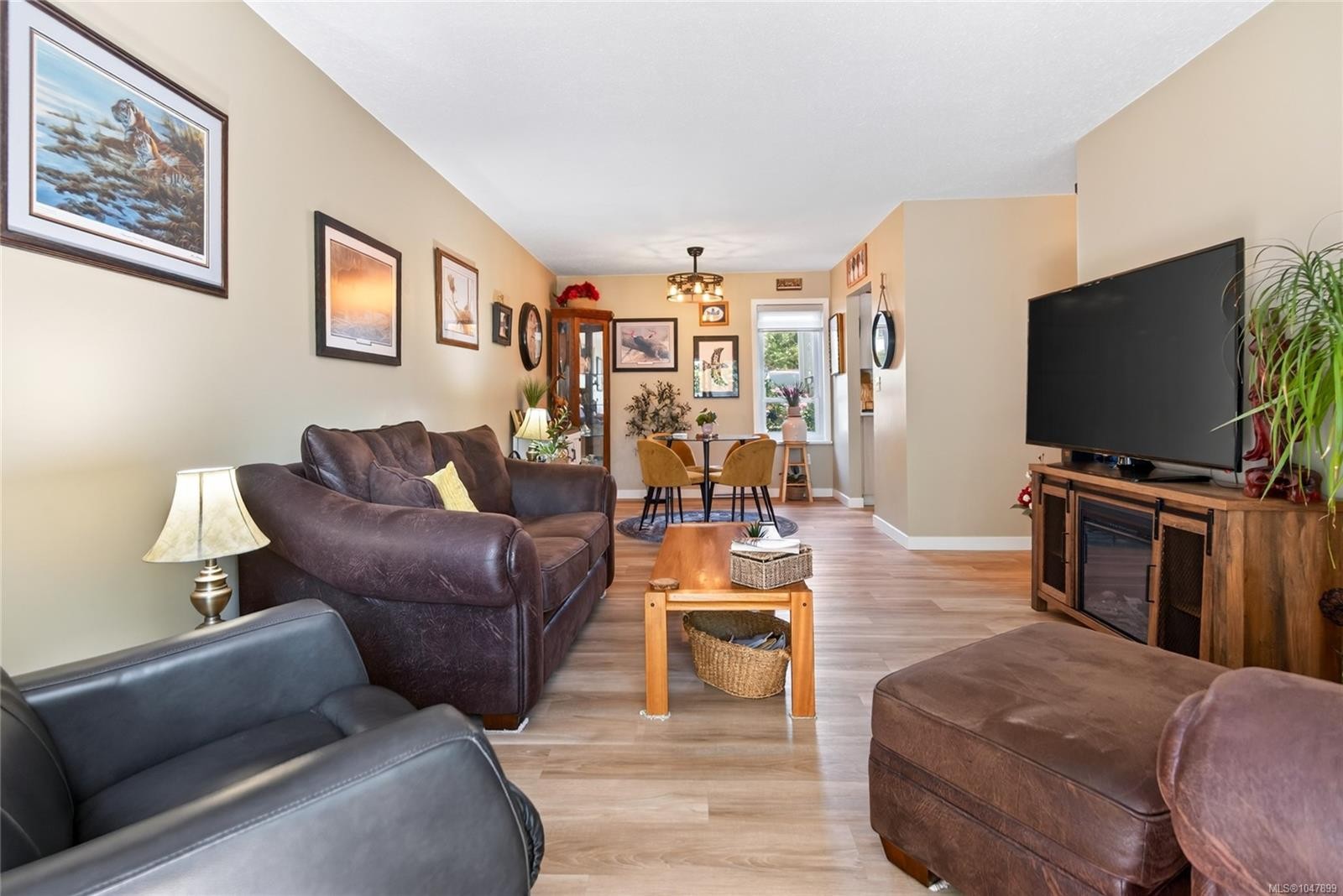 #104-220 Back Rd, Courtenay, BC