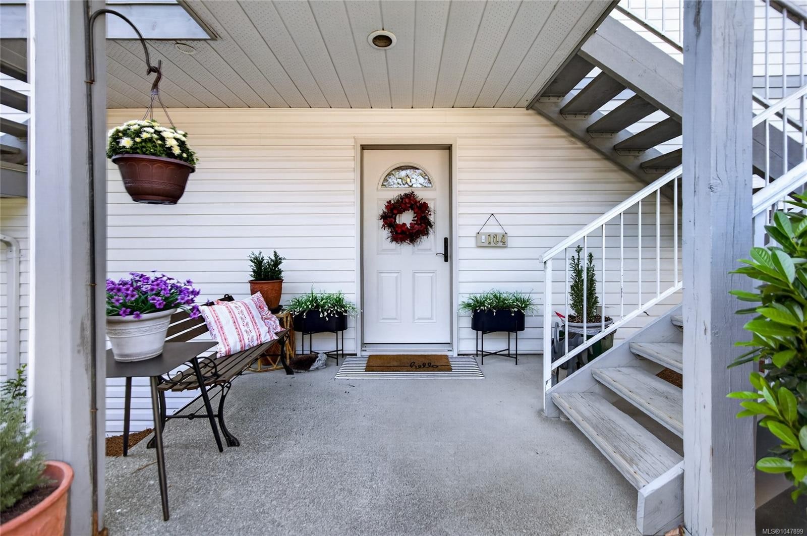 #104-220 Back Rd, Courtenay, BC