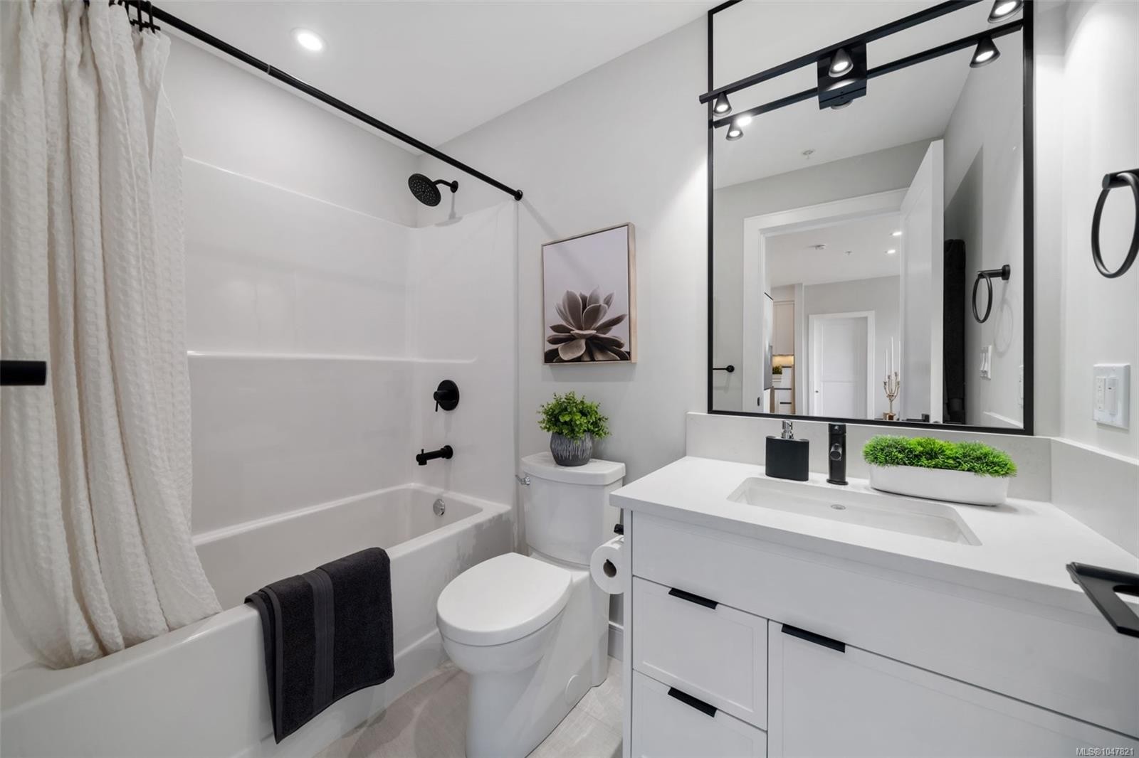#604-1810 Selenite Pl, Langford, BC