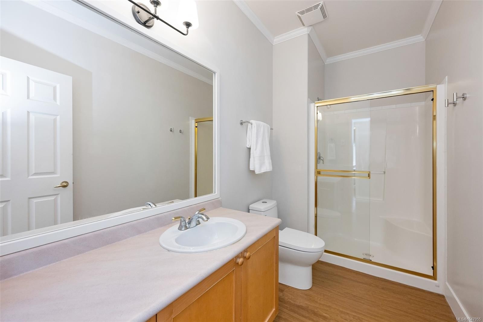 #13-2235 Harbour Rd, Sidney, BC