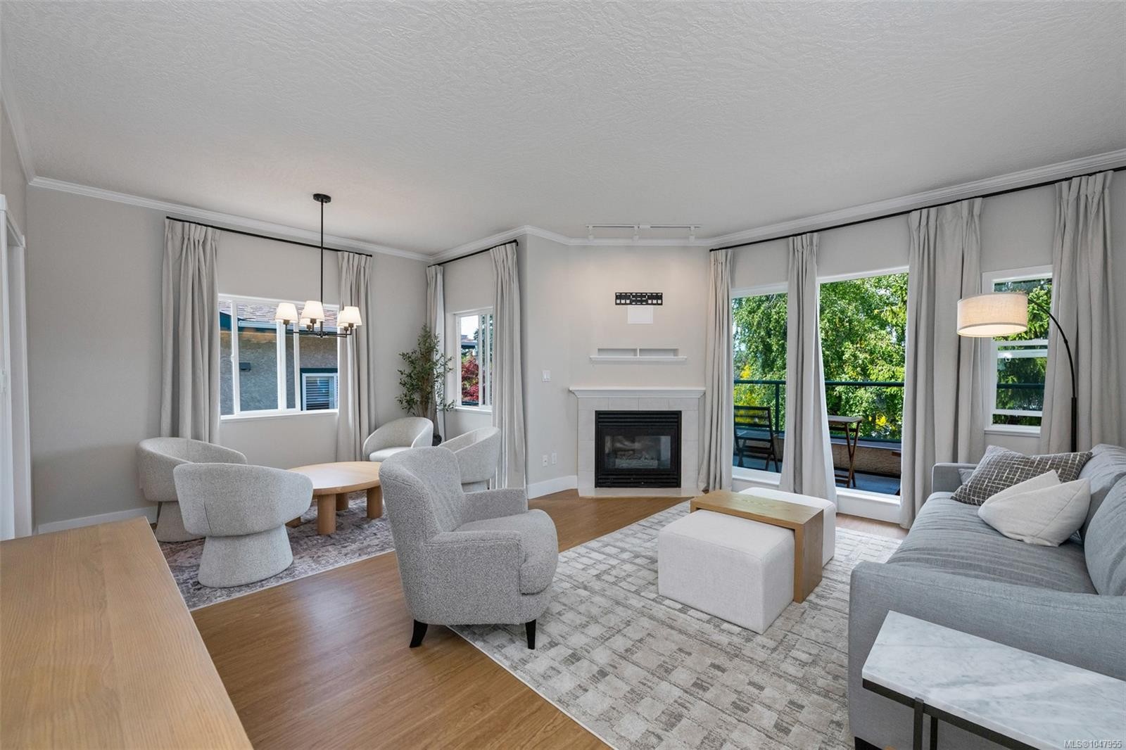 #13-2235 Harbour Rd, Sidney, BC