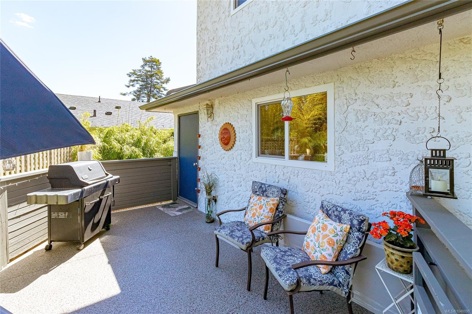 610 Kent Rd, Saanich, BC