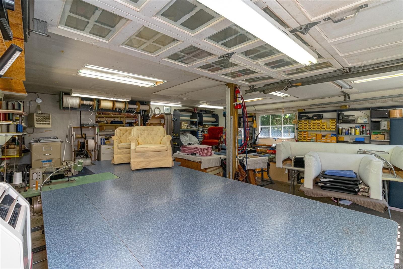 610 Kent Rd, Saanich, BC