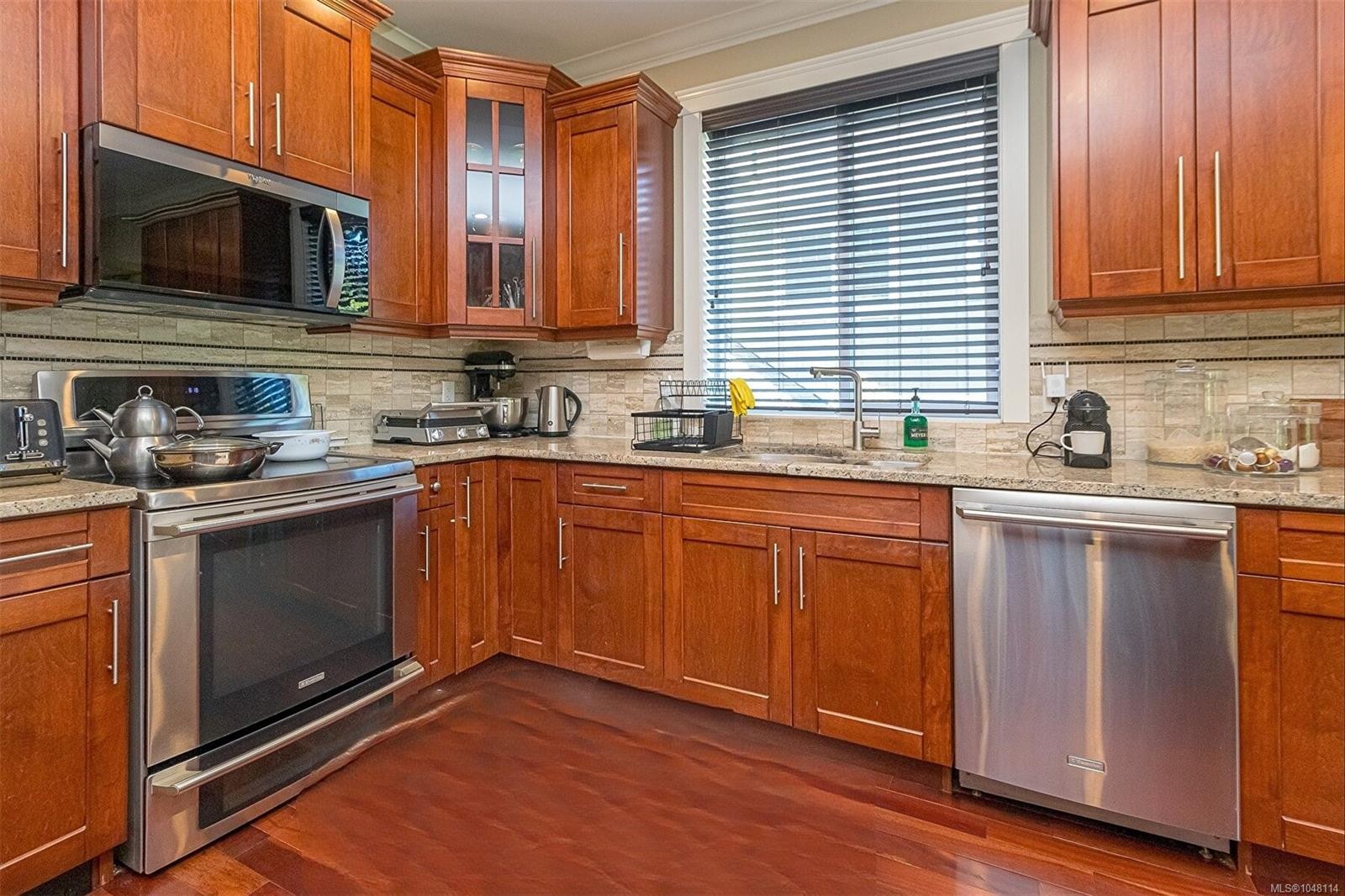 971 Gade Rd, Langford, BC