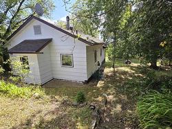 335 Govt road Road Kenora, ON P0X 1C0